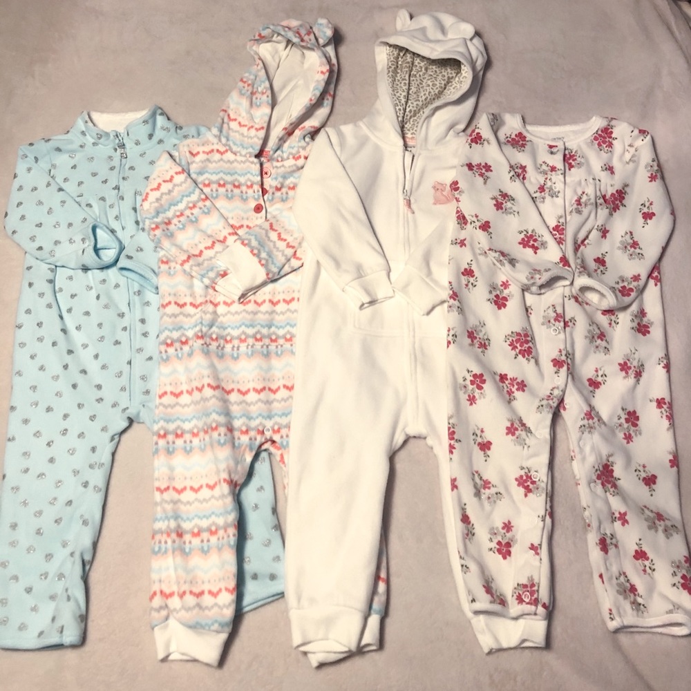 Bundle of girls one piece bodysuits - Carter’s